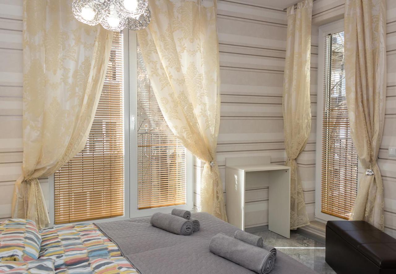 Acrylic & Pastel Apartments Варна Экстерьер фото